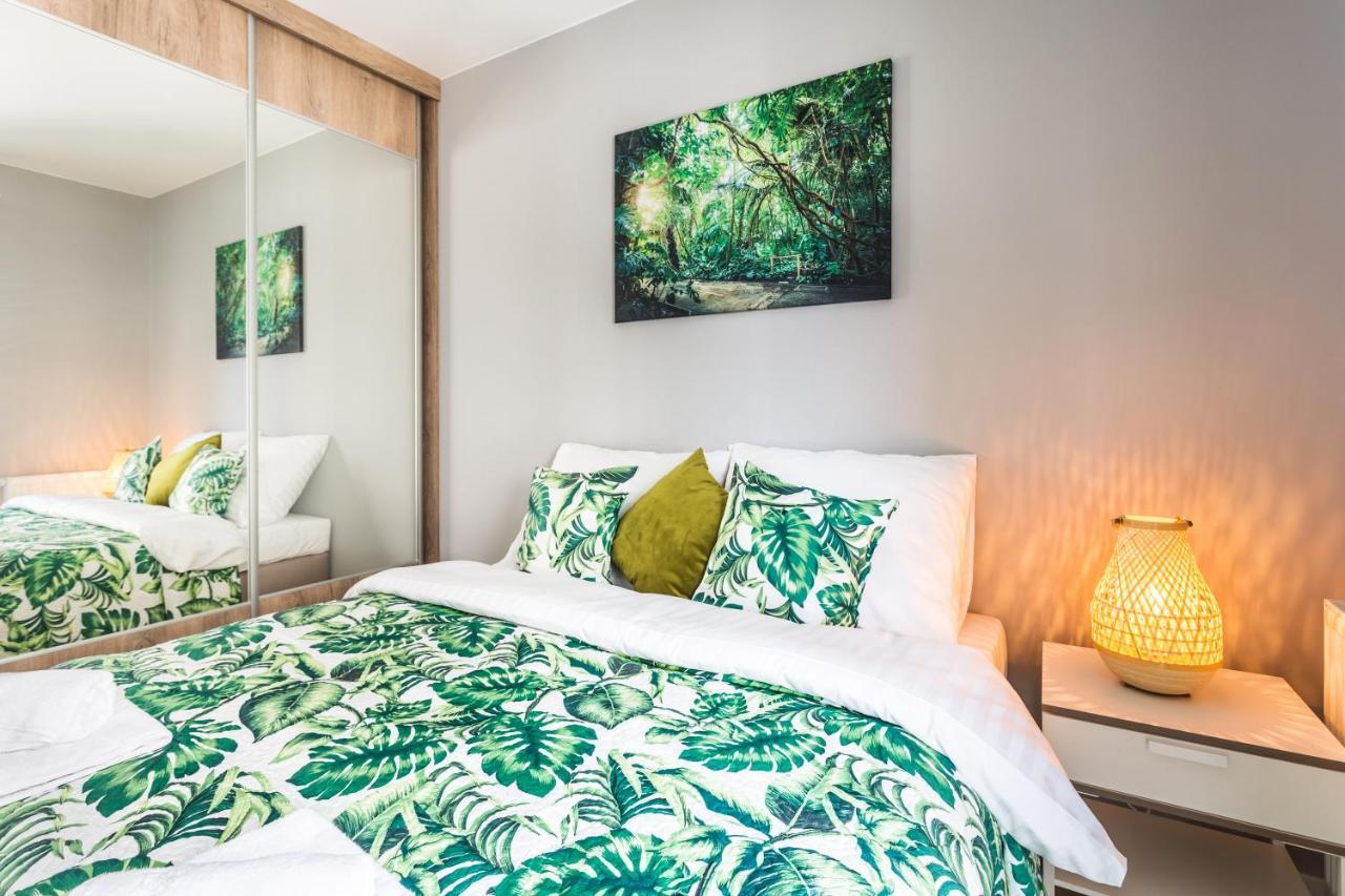 H2 Apartment- Gasiorowskich 4 - Parking Podziemny - Self Check In 24H - Mtp Targi - Pkp - Sklep Netto W Budynku พอซนาน ภายนอก รูปภาพ