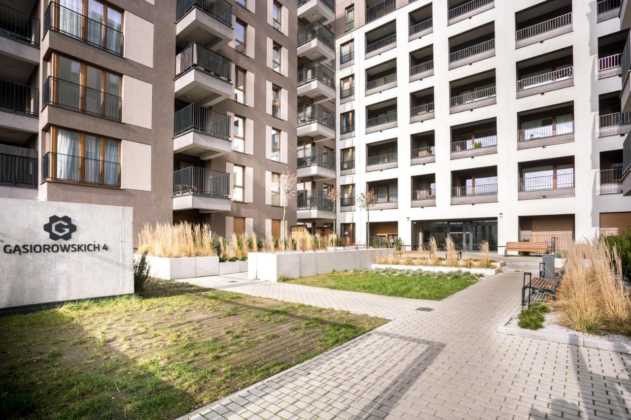 H2 Apartment- Gasiorowskich 4 - Parking Podziemny - Self Check In 24H - Mtp Targi - Pkp - Sklep Netto W Budynku พอซนาน ภายนอก รูปภาพ